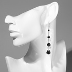 Серьги висячие со стразами «Капли» дорожка, цвет чёрный в серебре, 6.2 см - Фото 3