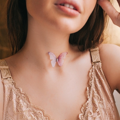 Чокер Butterfly на леске, цвет бело-розовый в серебре