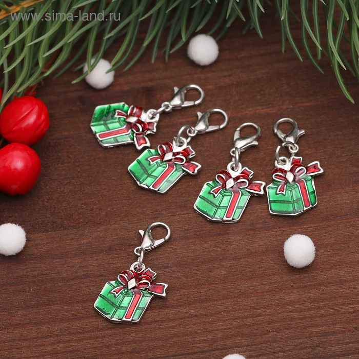 Шарм новогодний «Подарок», цвет красно-зелёный в серебре
