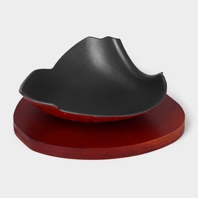 Блюдо для подачи «Антиквариат», d=20 см, на деревянной подставке, индукция, чугун