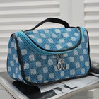 Косметичка-сумочка, отдел на молнии, с ручкой, цвет голубой - Фото 1