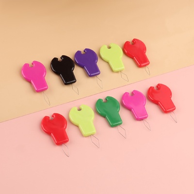 Нитевдеватель с лезвием, 10 шт., разноцветный