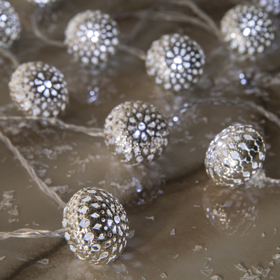 Гирлянда "Нить" 4 м с насадками "Фонарик", IP20, прозрачная нить, 20 LED, свечение белое, 8 режимов, 220 В