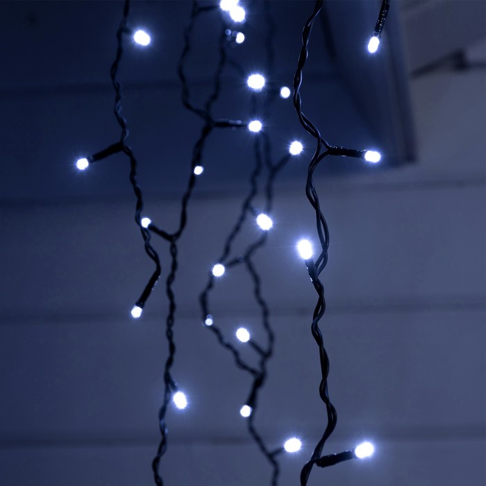 Гирлянда «Бахрома» 3 × 0.9 м, IP44, УМС, тёмная нить, 232 LED, свечение белое, 220 В - фото 1884805895