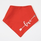 Нагрудник-платок Крошка Я "LOVE" красный - Фото 1