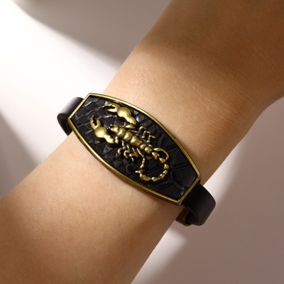 Браслет унисекс «Атлант» скорпион, цвет чёрный с чернёным золотом, 22 см