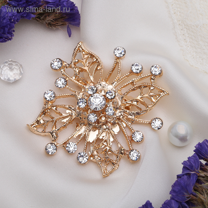 Брошь «Цветок» многолистник с тычинками, цвет белый в золоте - Фото 1