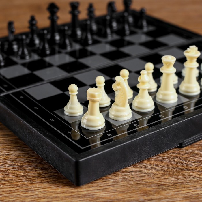 Настольная игра 3 в 1 "Зов": нарды, шахматы, шашки, магнитная доска 19 х 19 см - фото 1886264631