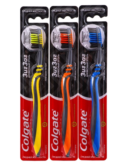 Зубная щётка Colgate «ЗигЗаг», древесный уголь