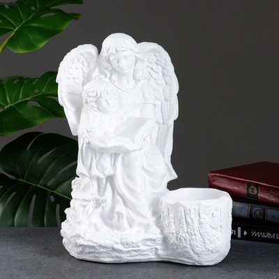 Фигурное кашпо "Дева ангел с ребенком" белый 0,4 л / 25х35х25см