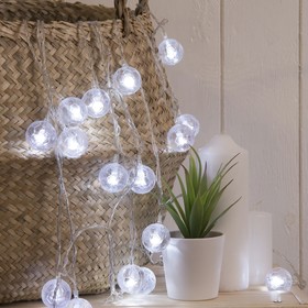 УЦЕНКА Гирлянда «Нить», 5 м, с насадками «Футбольный мяч», IP20, 20 LED, 220 В, 8 режимов, прозрачная нить, свечение белое 2895263