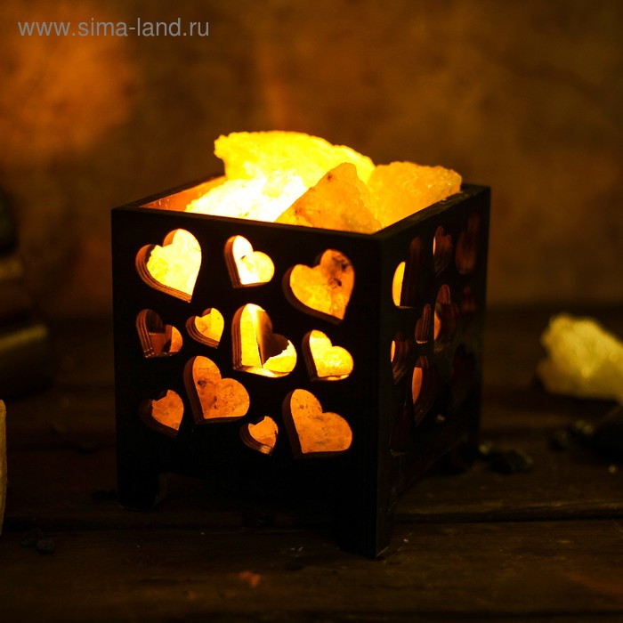 Соляной светильник "Корзина", сердечки, деревянный декор, 1,5 кг, микс - Фото 1