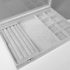 Шкатулка для украшений 4 полосы, 6 крючков, 8 ячеек, стеклянная крышка, серая - Фото 5