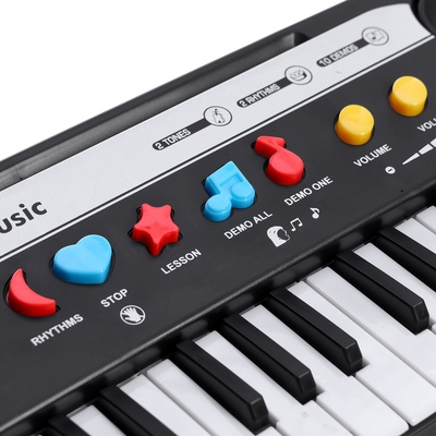 Синтезатор «Мечта» с микрофоном, 37 клавиш