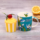 Подарочный набор «С 8 Марта»: кружка 300 мл, полотенце 35 × 35 см - Фото 2