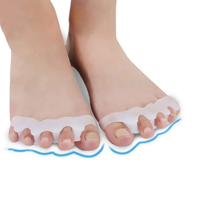 Корректоры - разделители для пальцев ног, 4 разделителя, силиконовые, 8 × 3 см, пара, цвет белый - фото 1925865563