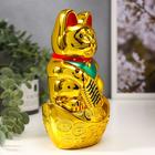 Сувенир кот пластик "Манэки-нэко на слитке" h=17 см, золото - Фото 3