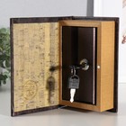 Сейф дерево книга кожа "Секреты накопления и приумножения" 17х11х5 см - Фото 2