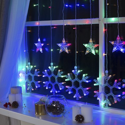УЦЕНКА Гирлянда «Бахрома», 2.4×0.9 м, с насадками «Снежинки», IP20, 150 LED, 220 В, 8 режимов, прозрачная нить, свечение мульти