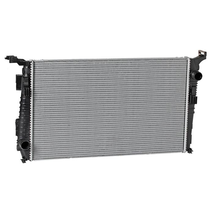 Радиатор охлаждения для автомобилей Duster (10-) 1.5dCi Renault 8200880550, LUZAR LRc 0950