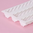 Форма для муссовых десертов и выпечки Доляна «Жгут», силикон, 30×17,5×3,5 см, 3 ячейки (26,7×4,3 см), цвет белый - Фото 5
