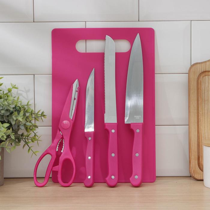 Набор кухонных принадлежностей, 5 предметов: ножи 12 см, 17 см, 17,5 см, доска, цвет МИКС
