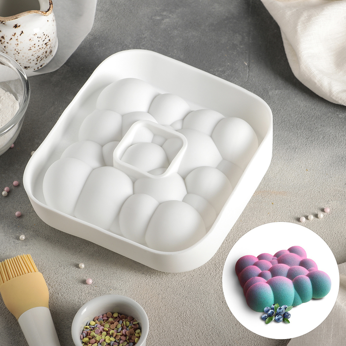 Форма для муссовых десертов и выпечки Доляна «Воздушные пузыри», 19×19×5,5 см, силикон, цвет белый