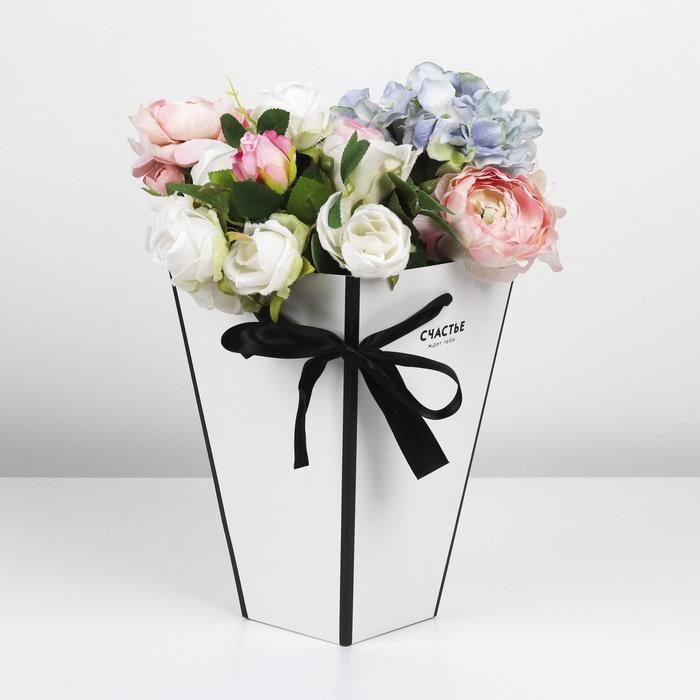 Коробка для цветов на лентах «Шанель», 17 х 25 х 9 см - фото 1898090307