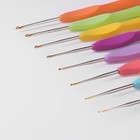 Набор крючков для вязания, с пластиковой ручкой, d = 0,8-2 мм, 8 шт, цвет разноцветный - фото 8356871