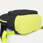 Рюкзак молодёжный из текстиля на молнии, 1 карман, цвет чёрный/зелёный - Фото 3