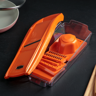 Овощерезка Libra Plast, с 6 насадками, овощедержателем и контейнером, оранжевая