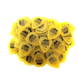 

Медиатор Dunlop 433R1.40 Ultex Sharp толщины 1,40 мм упаковка 72 шт.