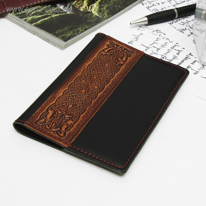 Обложка для паспорта сувенирная "Кельтский орнамент", цвет коричневый - Фото 1