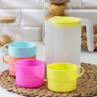 Набор для напитков Альтернатива «Турист», 5 предметов: кувшин 1 л, 4 кружки 300 мл, пластик, МИКС - Фото 1