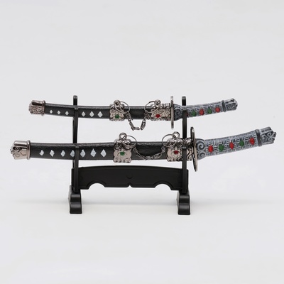 Макет оружия «Сувенирные катаны на подставке 2в1. Кристалл», подарочный набор, ножны чёрный с белыми ромбами, 16 см; 20 см, МИКС