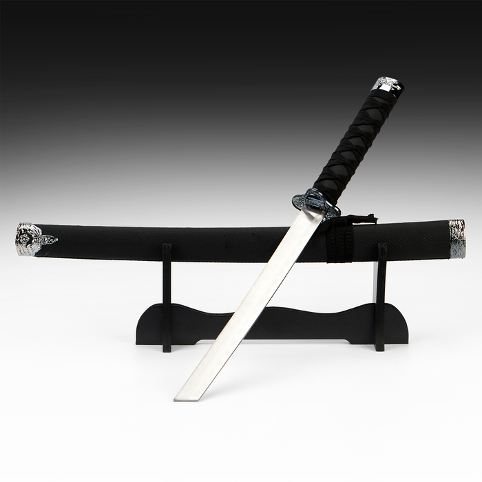 Макет оружия «Сувенирная катана на подставке», чёрные ножны под змеиную кожу, 70 см, клинок 31 см - Фото 1
