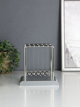 Маятник настольный антистресс «Шары Ньютона», под серебро, 14×13.5×11.5 см