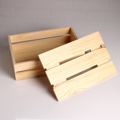 Подарочный ящик, 30×20×10 см, деревянный, с реечной крышкой