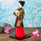 Кукла коллекционная "Китаянка в национальном платье с веером" 28х12,5х12,5 см - Фото 3