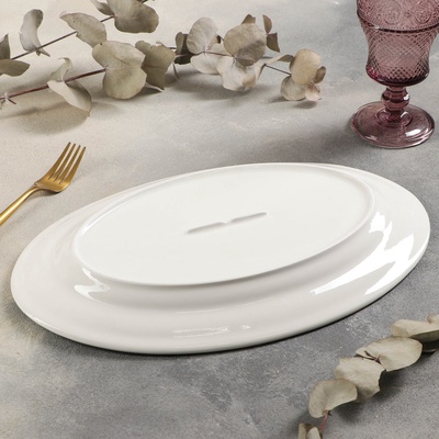 Блюдо сервировочное c утолщённым краем Доляна White Label, 37×23.5×3 см, фарфор, белое