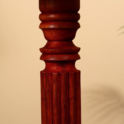 Стол «Цветок», 30×30×63 см, дерево