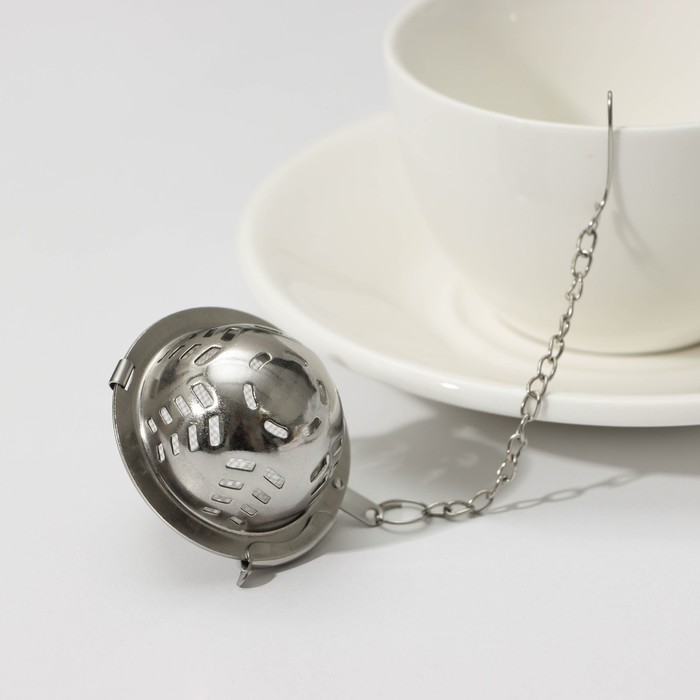 Ситечко для чая Доляна «Бергамот», d=4.5 см, на цепочке, нержавеющая сталь, серебристое - Фото 1