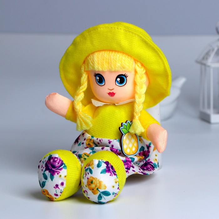 Мягкая кукла «Ева», с брошью, 15х20 см - фото 1883337800
