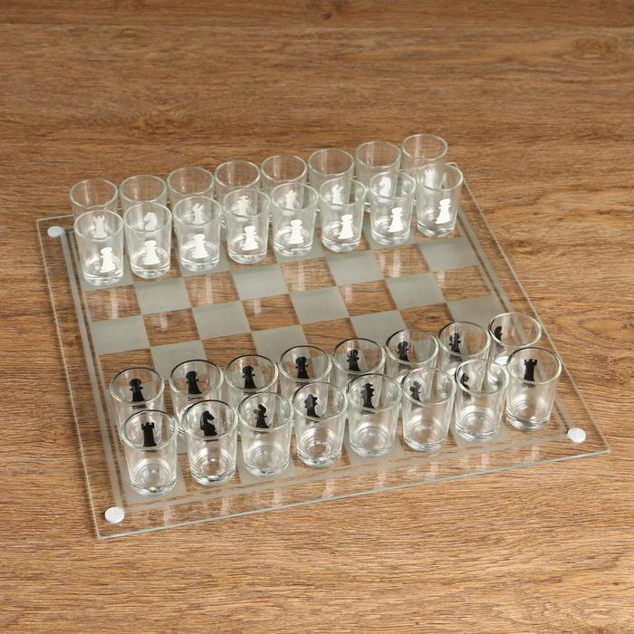 Игра "Пьяные шахматы", 32 рюмки, поле 35 х 35 см - Фото 1