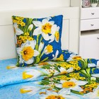 Постельное бельё Экономь и Я 1,5 сп Ирисы на синем 148х198 ± 5 см, 150х202 ± 5 см, 70х70 ± 5 см - 1 ш, хл 100%, бязь 100г/м2 - Фото 2