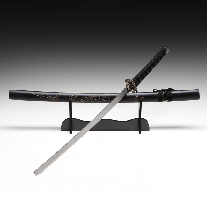 Макет оружия «Сувенирная катана на подставке», чёрные ножны с резным драконом, 100 см, рукоять МИКС - Фото 1