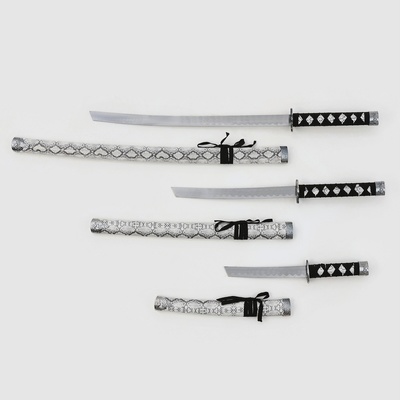 Макет оружия «Сувенирные катаны на подставке 3в1. Серая змея», подарочный набор, ножны кожзам, 47 см; 70 см; 89 см