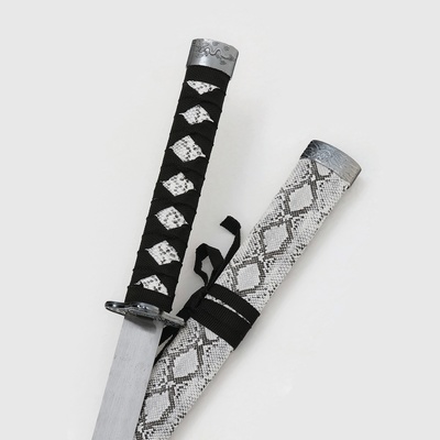 Макет оружия «Сувенирные катаны на подставке 3в1. Серая змея», подарочный набор, ножны кожзам, 47 см; 70 см; 89 см