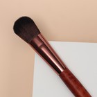 Кисть для макияжа «Brush WOOD», 18 (+/- 1) см, цвет коричневый - Фото 3