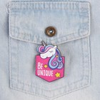 Деревянный значок «Be unique», 9,6 х 11 см - Фото 1